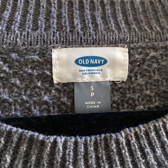 Gray Old Navy sweater EUC - Picture 2 of 5